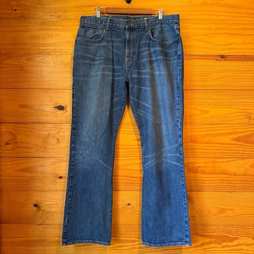 Cremieux Men’s Bootcut Denim Jeans 38x34